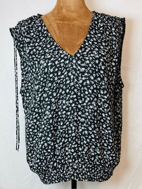 Ann Taylor Loft Women’s Black Floral V-Neck Sleeveless Top Size Large